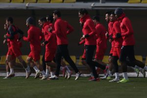 فرد خارجنشین، کمر پرسپولیس را شکست