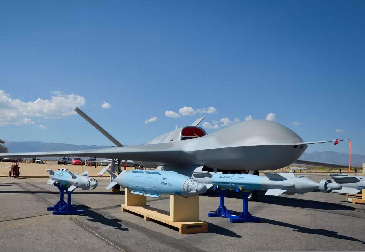 مقایسه نسخههای مختلف پهپاد آمریکایی MQ-۹ Reaper از نظر مداومت پروازی مقایسه نسخههای مختلف پهپاد آمریکایی MQ-۹ Reaper از نظر مداومت پروازی