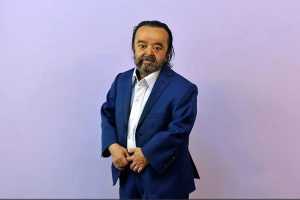 تصویری از اسدالله یکتا در بستر بیماری