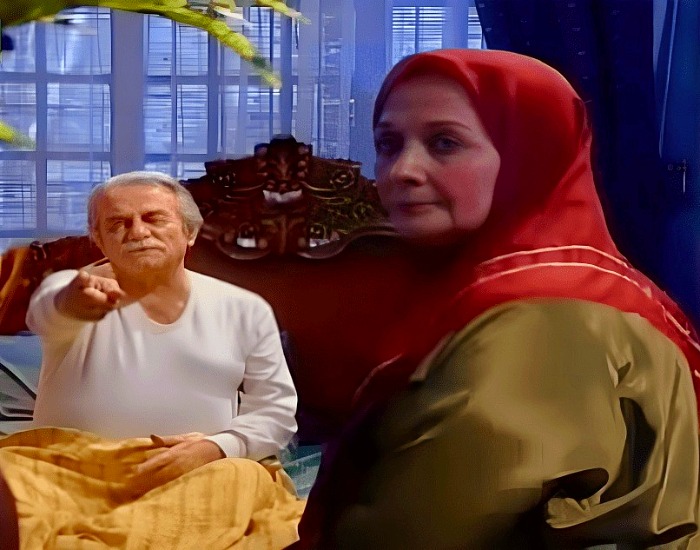 کتایون امیرابراهیمی در کوچه‌ی اقاقیا