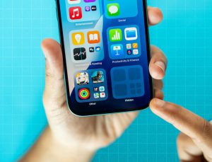 آموزش تمام راههای مخفیکردن اپلیکیشنها در آیفون