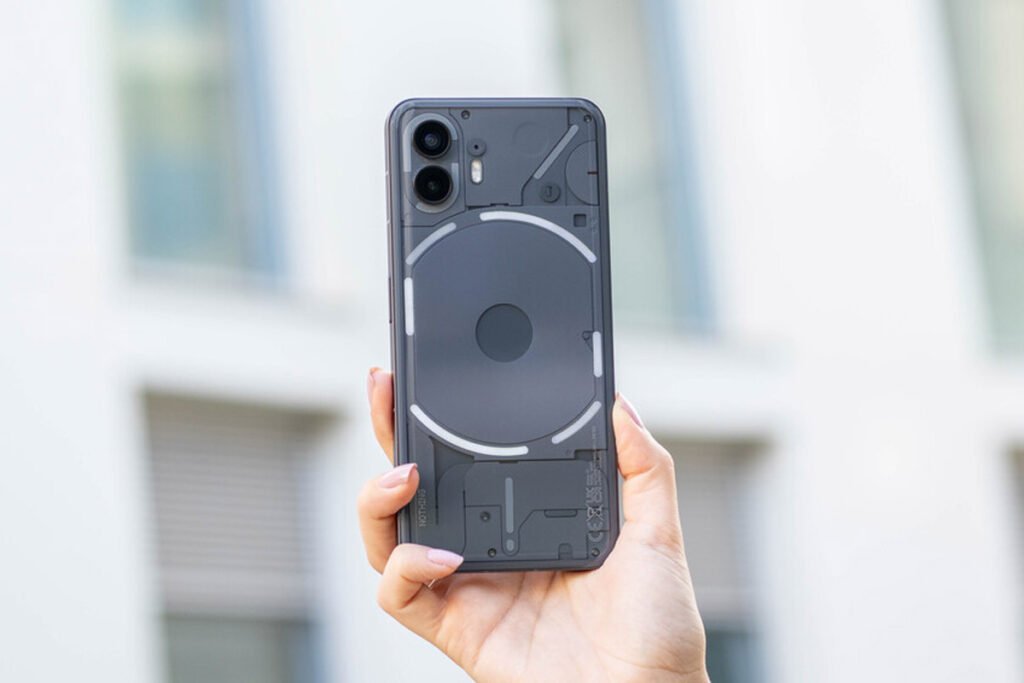 رونمایی گوشی ناتینگ