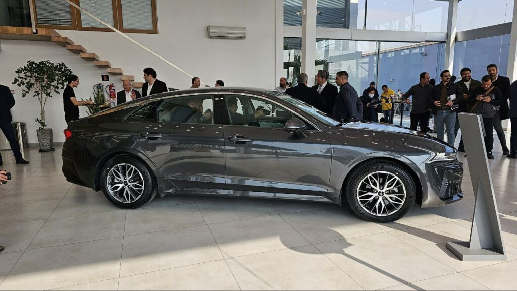 قیمت کیا K5 قیمت کیا K5