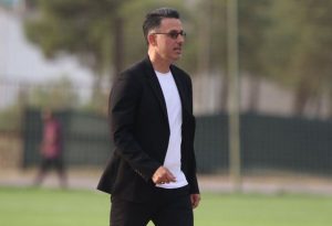 مجری فوتبال برتر: مربیگری میکنم چون کیایی و گلزار مجری شدند!