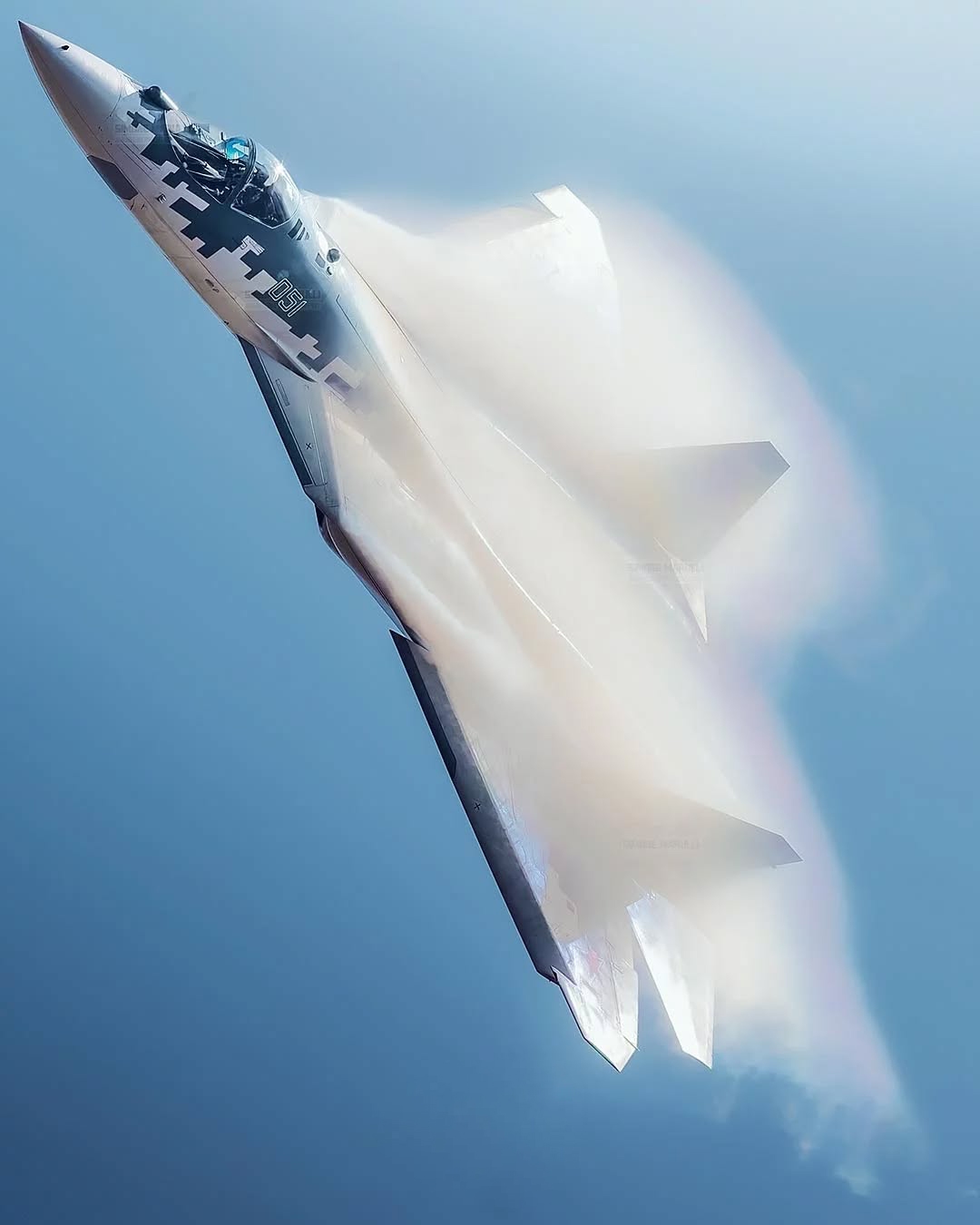 SU-57 دودی: نمایشی تماشایی از جنگنده رادارگریز روسی