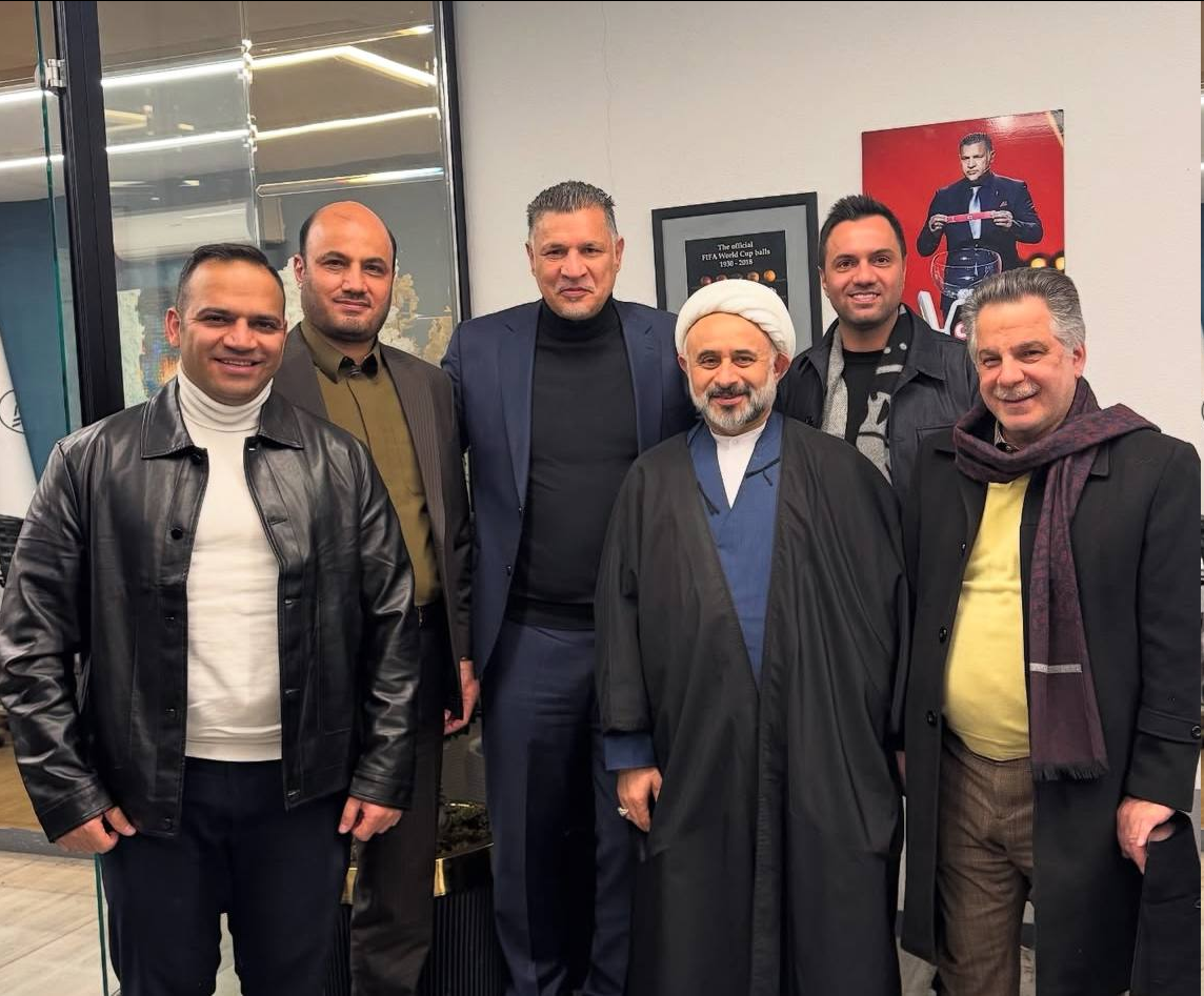 (عکس) حجت الاسلام نقویان به دیدار علی دایی رفت