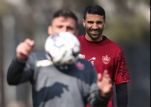 بازیکنان نیمکتنشین پرسپولیس مقابل چادرملو در یزد