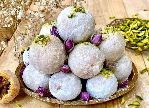 طعم شیرین نوروز با شیرینی های محلی طعم شیرین نوروز با شیرینی های محلی