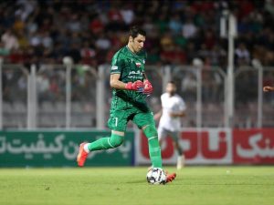 مذاکرات پرسپولیس با رقیب مستقیم علیرضا بیرانوند؛ گلر تیم ملی پرسپولیسی میشود؟