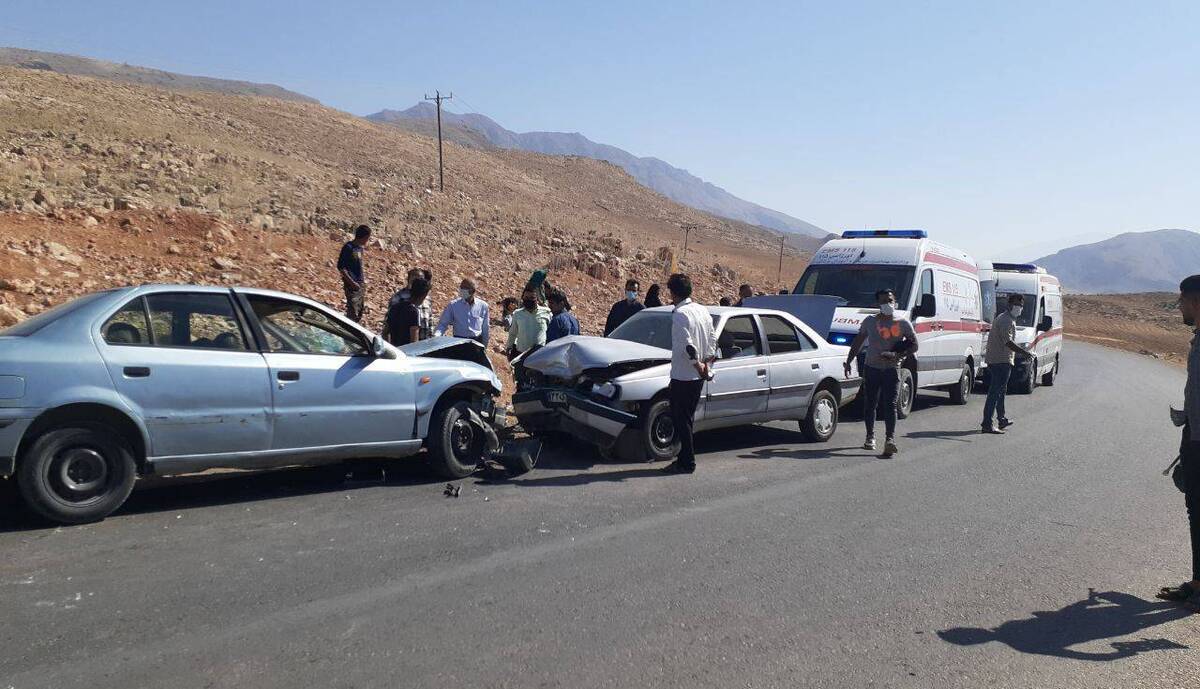 فوت مادر باردار در تصادف سمند با پژو ۴۰۵