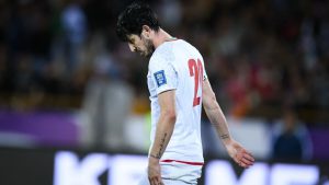 سردار آزمون به جاده خاکی زد؛ کنایه به مردم در حمایت از بیرانوند!