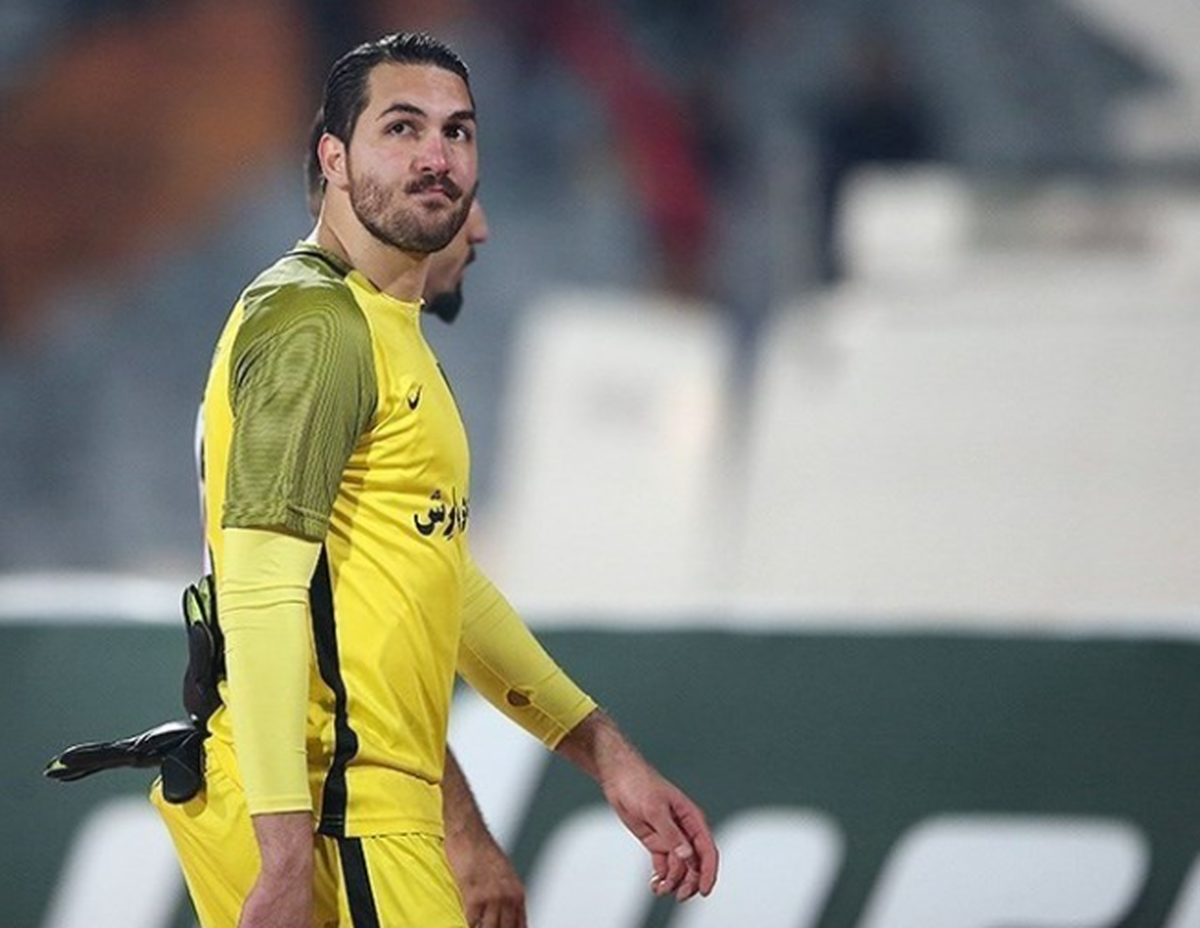 ناکامی ۱۵ ساله گلر پرسپولیسی مقابل استقلال