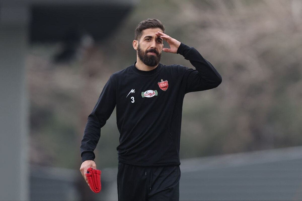 کنایه ستاره پرسپولیس به رقبا: حرفهایشان نخ‌نما شده