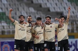 ترکیب اصلی شمس‌آذر مقابل پرسپولیس در قزوین