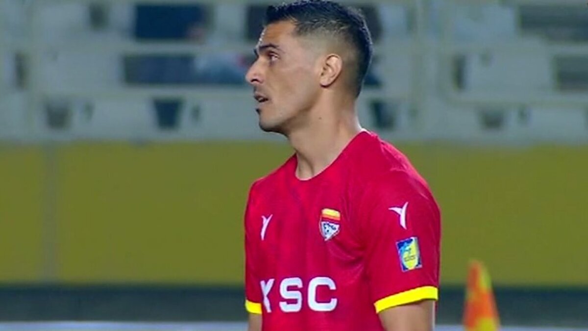 کمک مدافع پرسپولیسی به سپاهان با ۲ گل به خودی