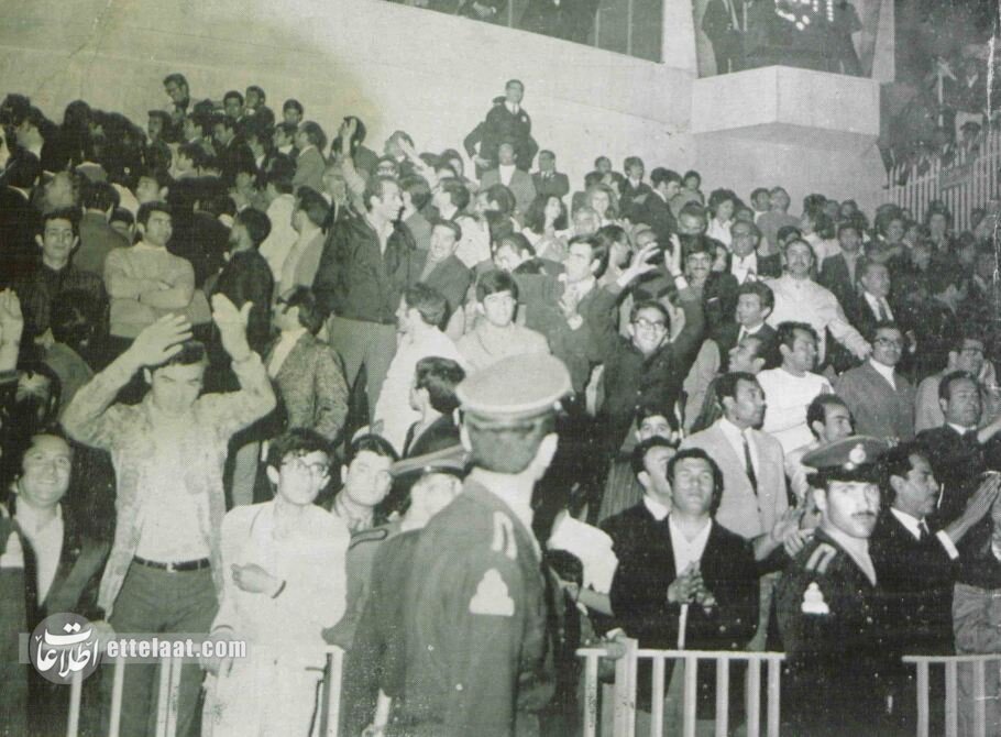 عکس&zwnj;های منتشرنشده از اولین قهرمانی آبی&zwnj;ها در آسیا و ستاره&zwnj;ای که خانه&zwnj;نشین شد