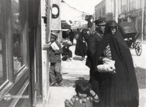 نرخ آرایشگاههای زنانه تهران ۹۰ سال پیش چقدر بود؟ +عکس