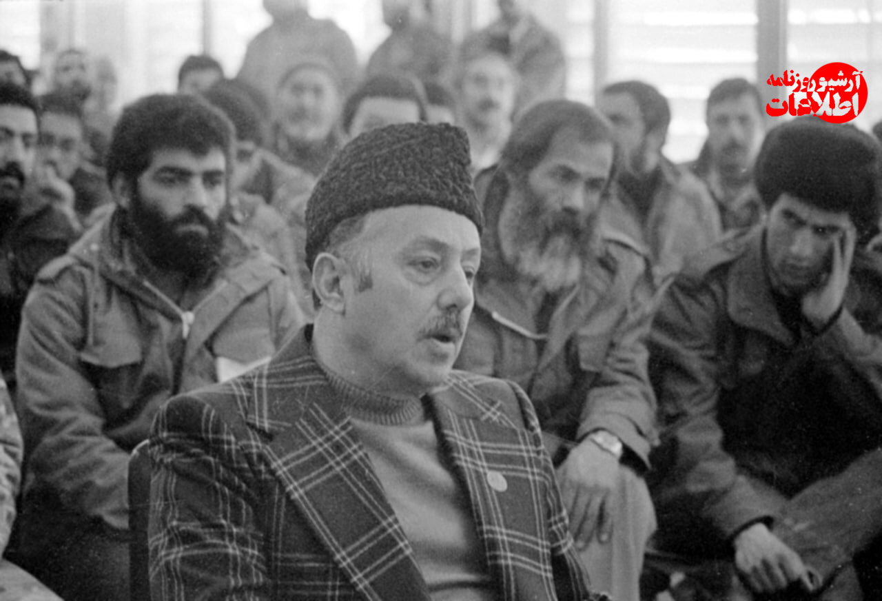 دعاگوی شاه دادگاهی شد؛ سید جواد ذبیحی چه دفاعی کرد؟ +عکسهای منتشرنشده دعاگوی شاه دادگاهی شد؛ سید جواد ذبیحی چه دفاعی کرد؟ +عکسهای منتشرنشده