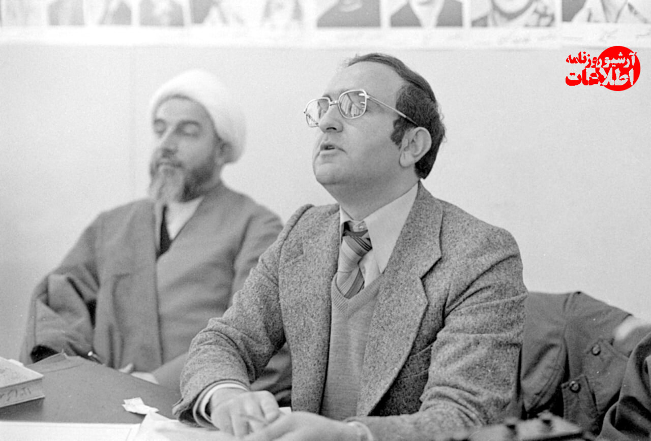 دعاگوی شاه دادگاهی شد؛ سید جواد ذبیحی چه دفاعی کرد؟ +عکسهای منتشرنشده دعاگوی شاه دادگاهی شد؛ سید جواد ذبیحی چه دفاعی کرد؟ +عکسهای منتشرنشده