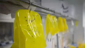 هشدار متخصصان درباره سرم زرد ۱۵۰۰ لیری؛ خطر مرگ در کمین شماست!