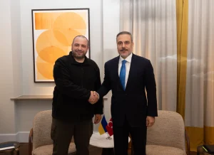 دیدار وزیر امور خارجه ترکیه با مقامات ارشد اوکراین در مونیخ