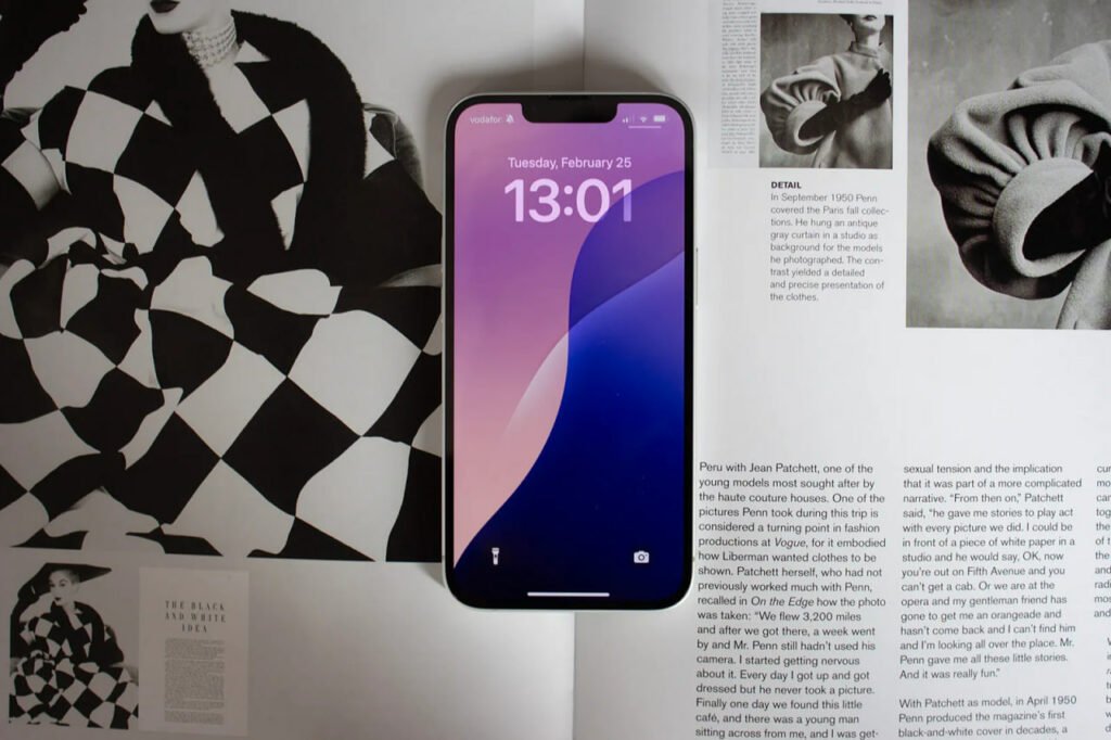 اولین بررسی&zwnj;های آیفون 16e منتشر شد: عملکرد عالی و دوربین قابل قبول اما گران