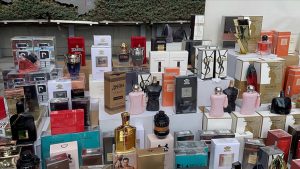 کشف بزرگرتین محموله قاچاق عطر در استانبول