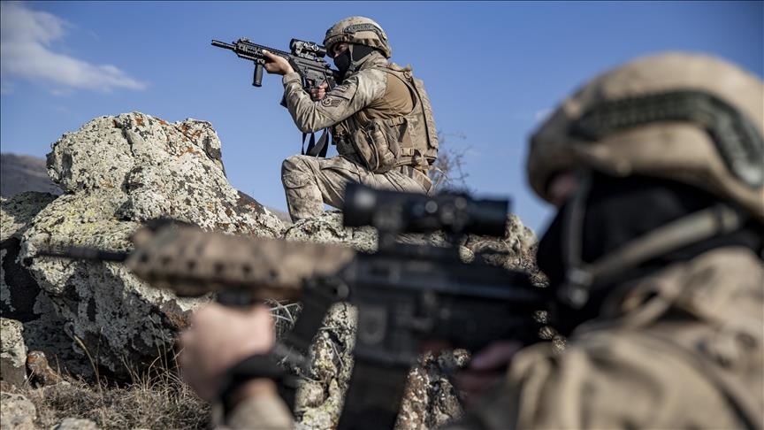 هفت تروریست PKK/YPG در شمال عراق و سوریه از پای درآمدند