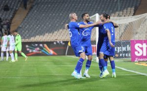 ورژن خطرناک استقلالِ بوژوویچ: بالاتر از همه!