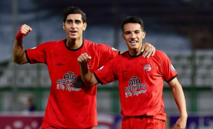 اتحاد استقلالی‌های تراکتور علیه آبی‌ها در تبریز