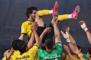 تشکر عجیب سپاهانی‌ها از هنانوف بعد از بازی با فولاد