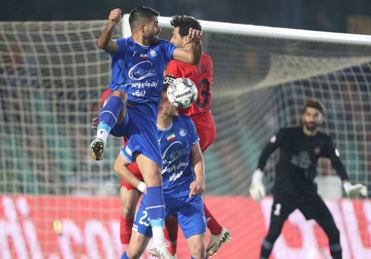 استقبال تراکتور از بازی با استقلال در ورزشگاه یادگار