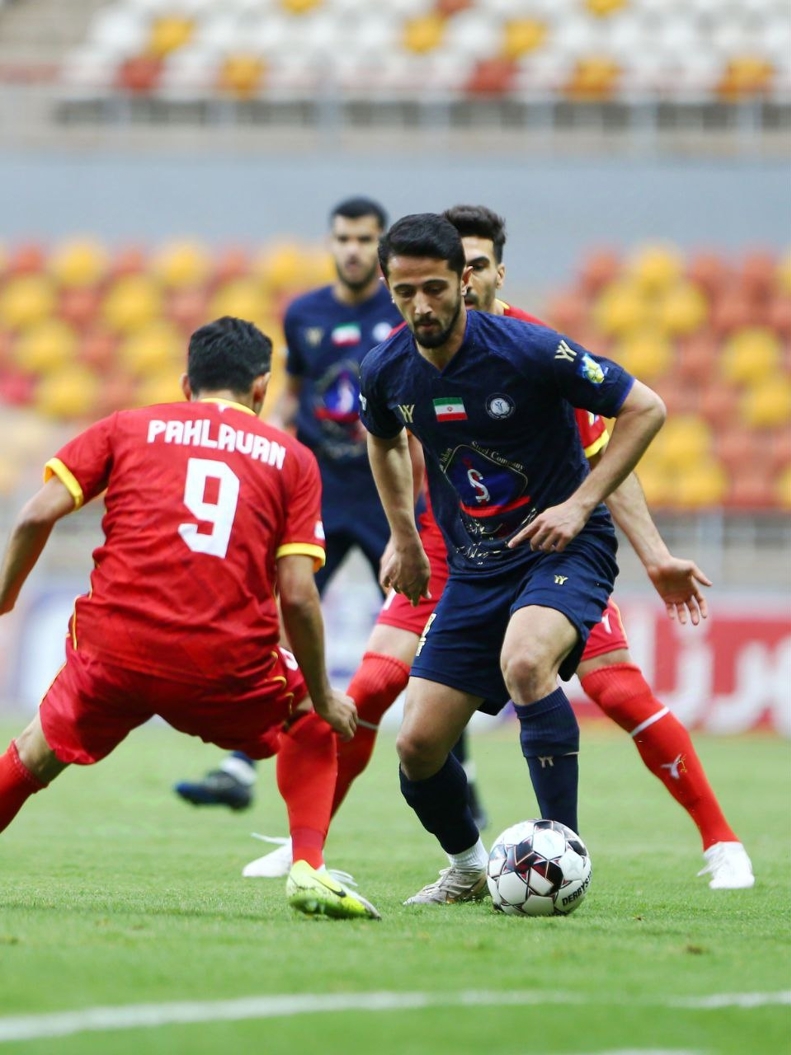 تساوی ۱-۱ فولاد مقابل گلگهر؛ تلاش بینتیجه یحیی و تارتار تساوی ۱-۱ فولاد مقابل گلگهر؛ تلاش بینتیجه یحیی و تارتار