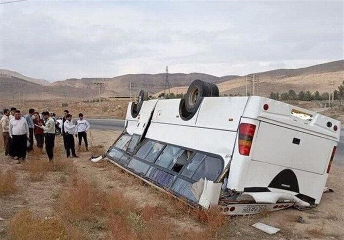 جزییات واژگونی مینی‌بوس حامل ۲۶ دانش‌آموز‌ ‌تیزهوش‌