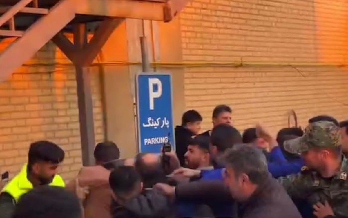 ماجرای کتک‌کاری بازیکنان هوادار و ملوان بعد از بازی