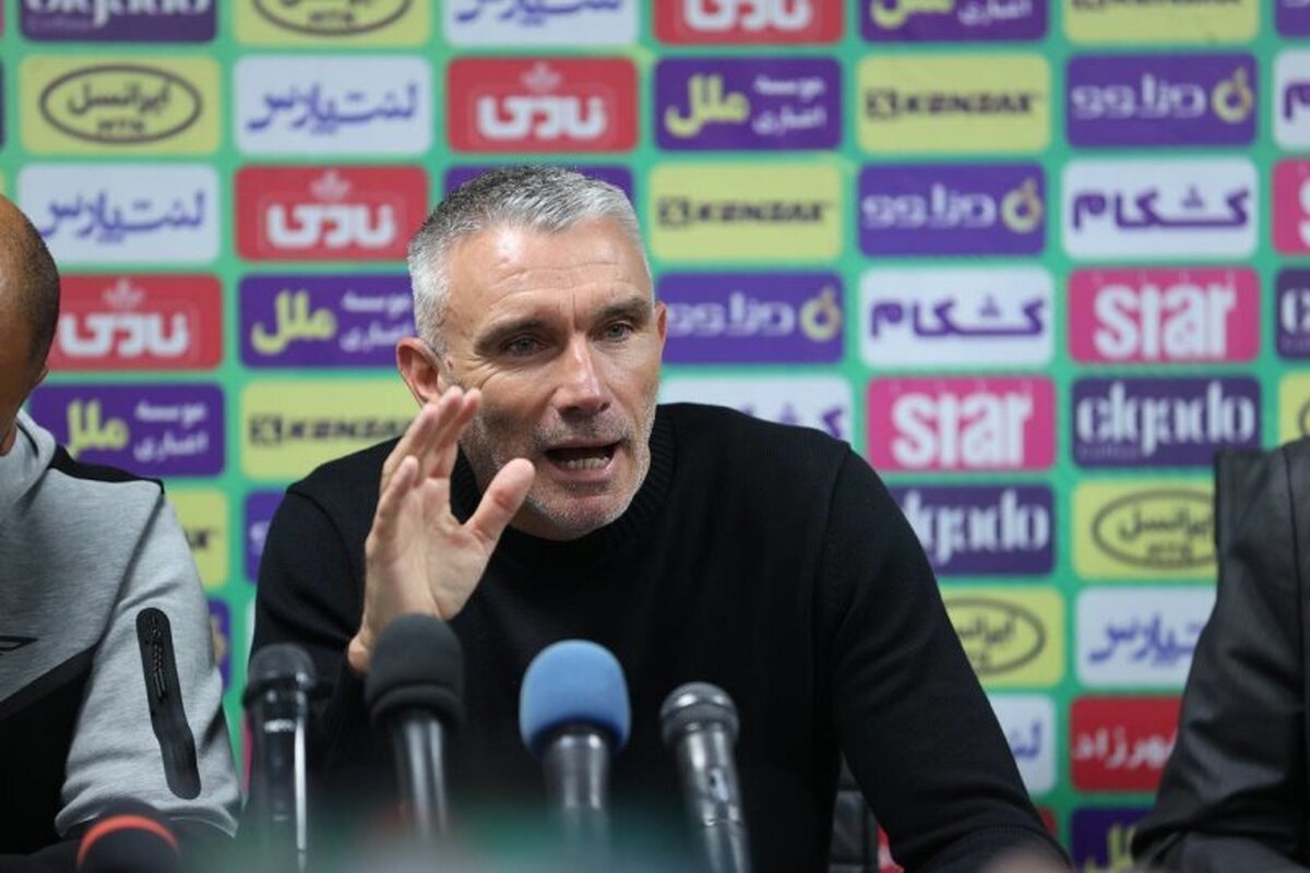 حمله شدید کارترون به مربیان آلومینیوم