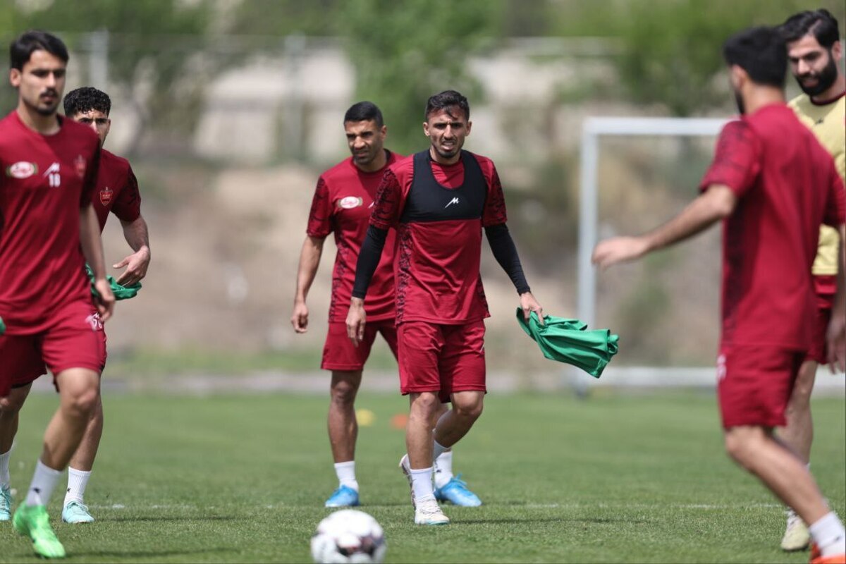 معضل گسترش کرونا در اردوی پرسپولیس