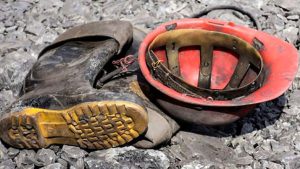 اخبار ضد و نقیض وضعیت معدنکاران / امدادگران هنوز به کارگران نرسیدند