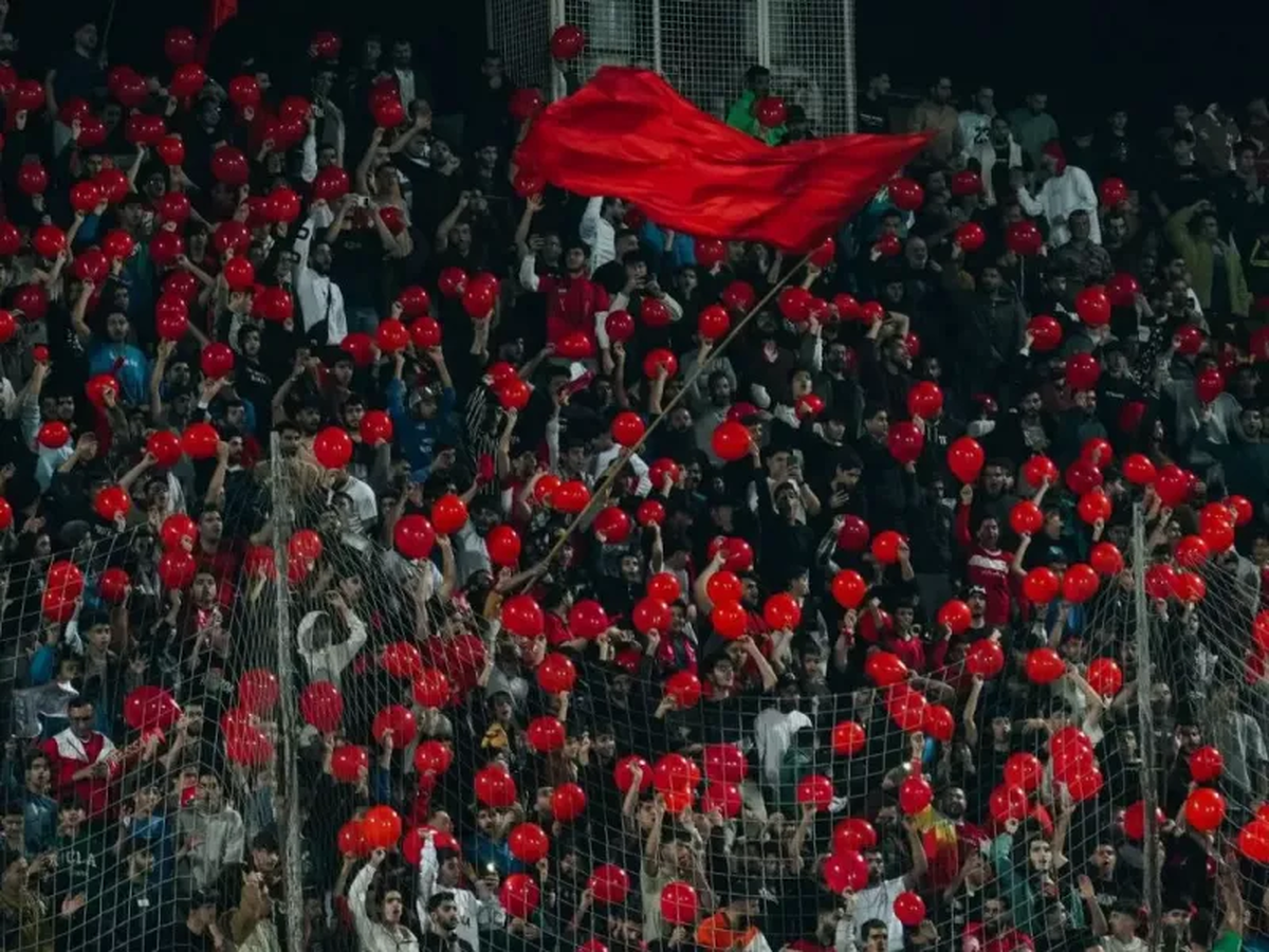 غافلگیری هواداران پرسپولیس توسط باشگاه نساجی