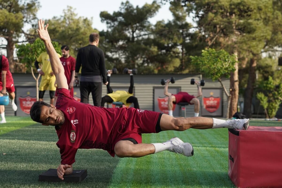 آخرین اخبار از اردوی پرسپولیس؛ وحید امیری در دوراهی پرسپولیس و وداع