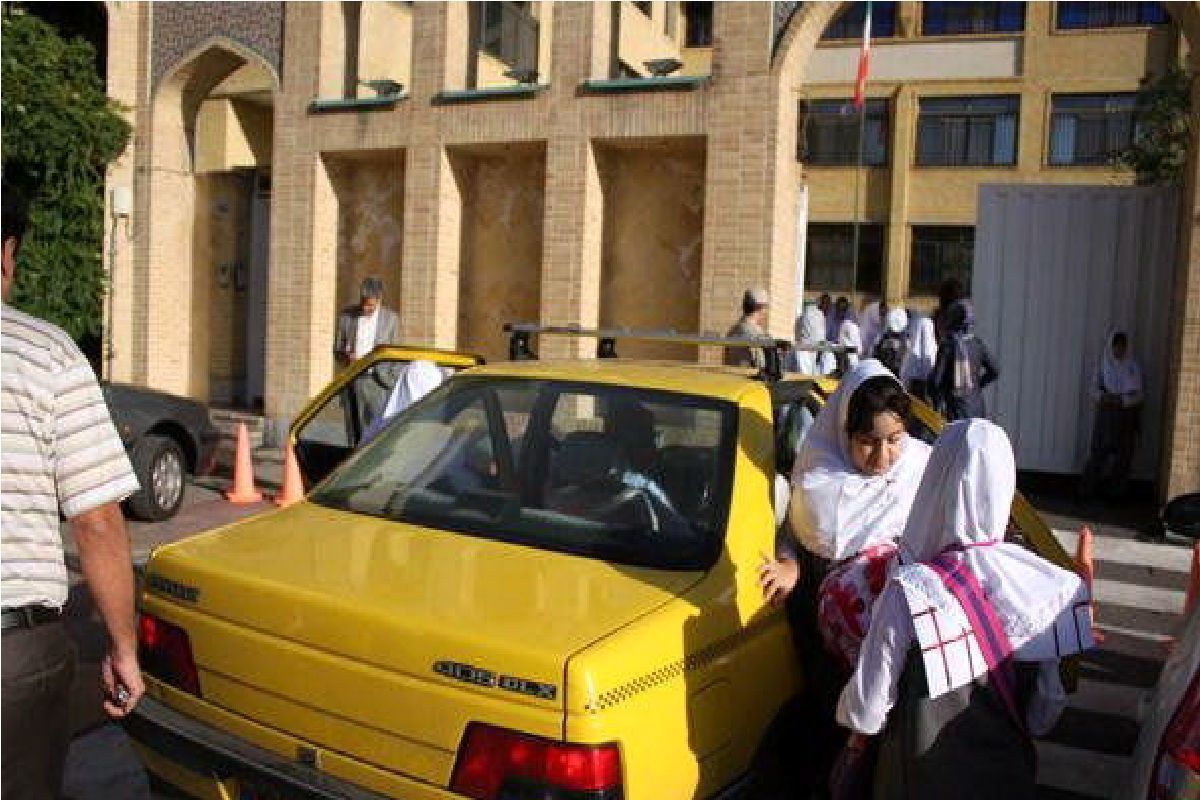 ۵ مصدوم درپی تصادف سرویس مدرسه دخترانه