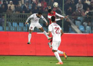 روز و ساعت دیدار پرسپولیس و نساجی در لیگ