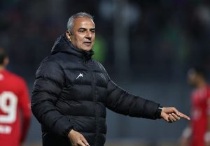 انتقاد شدید کارتال از قضاوت کوپال ناظمی بعد از بازی با نساجی