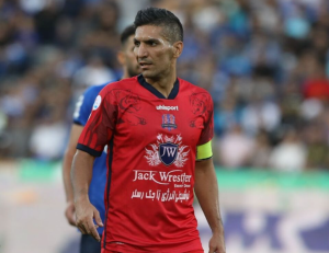 کاپیتان سابق نساجی با ساکت برگشت