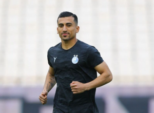 مصدومیت ستاره استقلال در آستانه بازی با گل‌گهر