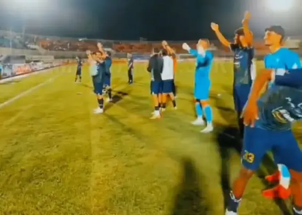 فحاشی به بیرانوند در صفحه رسمی چادرملو