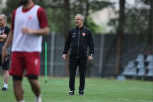 پرسپولیس در کمپ فنرباغچه