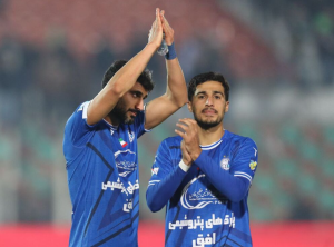 فرصت ویژه مدافع استقلالی سپاهان مقابل پرسپولیس