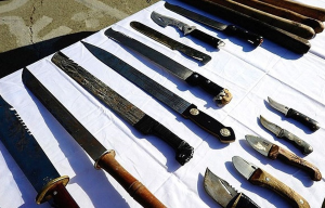 قمه‌کشی در خیابان بهشتی؛ ماجرا چیست؟