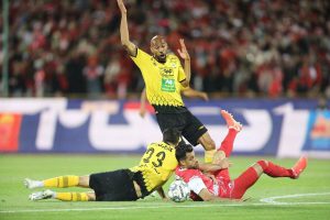 جدول لیگ برتر بعد از برد تراکتور و شکست پرسپولیس مقابل سپاهان